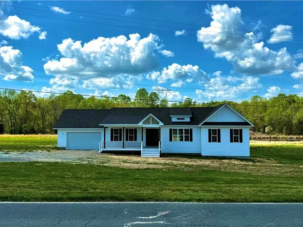 8755 Snow Camp Rd, Snow Camp, NC 27349