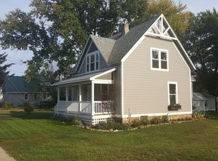 235 Beloit St, Walworth, WI 53184