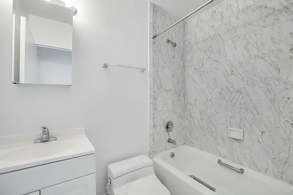 Rented by Level Group | media 5