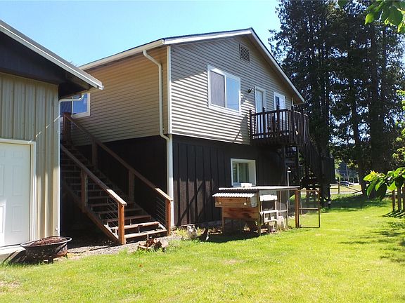 3rd image of 313 Cottlers Lane