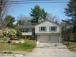 28 Carroll Dr, Foxboro, MA 02035