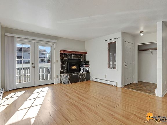 5th image of 9801 Grange Dr APT 2