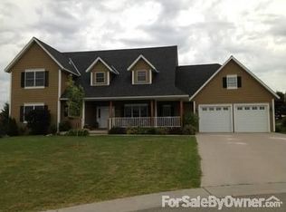 390 Crestview Ct, Goodhue, MN 55027