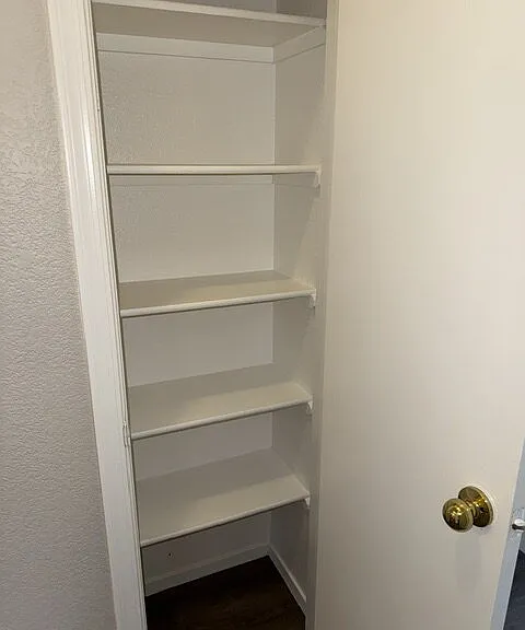 8056 Sweet Clover Ct — Photo 17