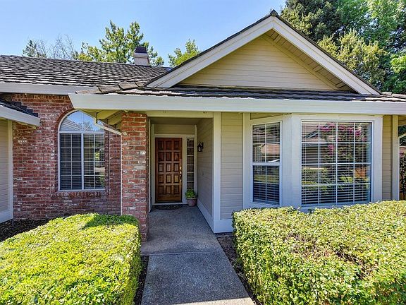 3rd image of 11544 Bear Valley Ct