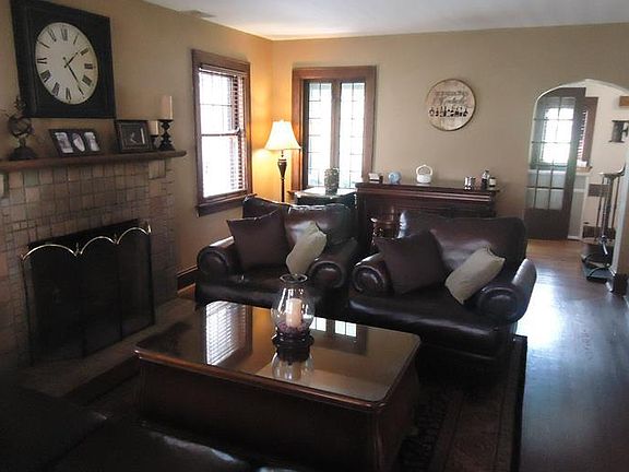 5th image of 1106 Beverly Hill Dr