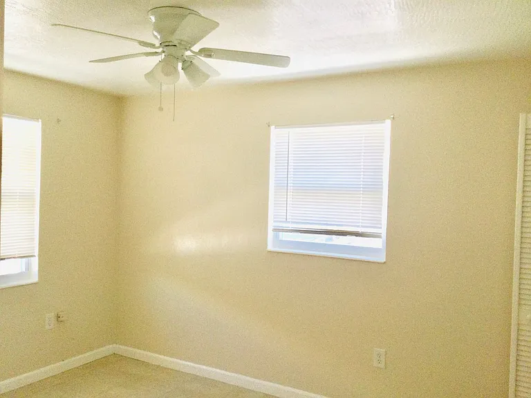 CIRC7 — Photo 13