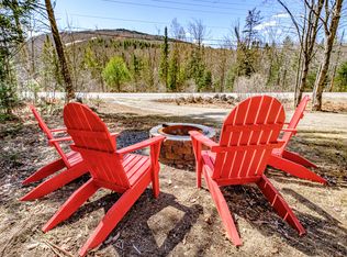 387 Howe Hill Rd, Greenwood, ME 04255