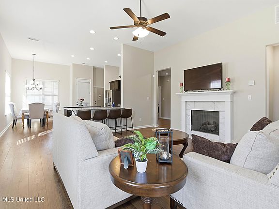 2nd image of 6214 Rosemark Rd