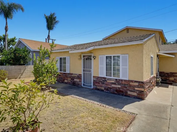 21802 Elaine Ave, Hawaiian Gardens, CA 90716