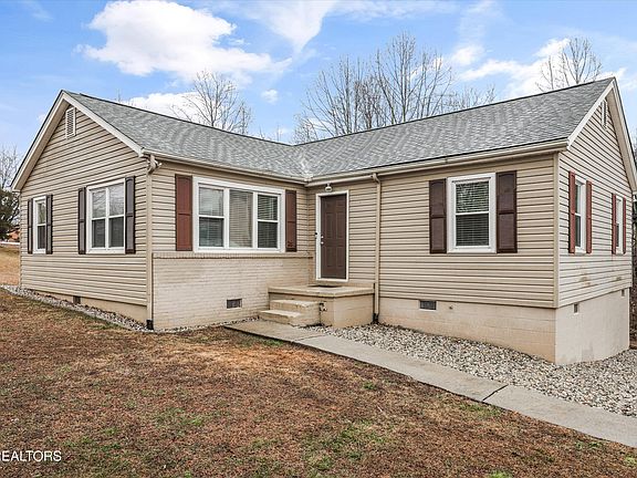 2nd image of 3021 Sam James Rd