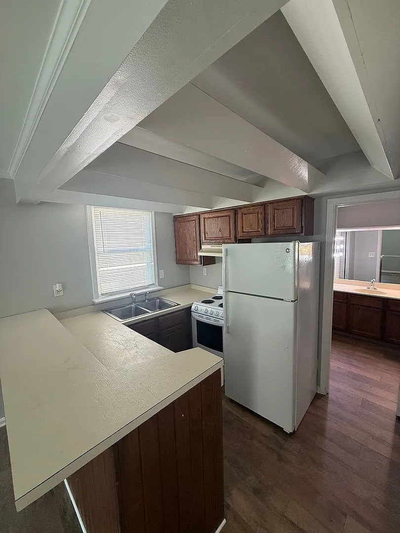 3475 Pimlico Pkwy — Photo 3