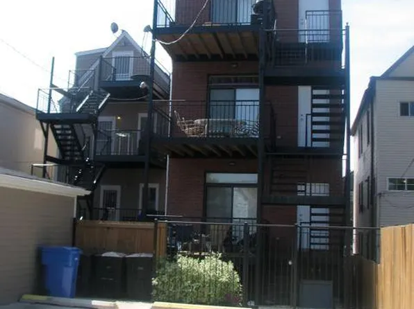 2430 W Cortland St #3, Chicago, IL 60647