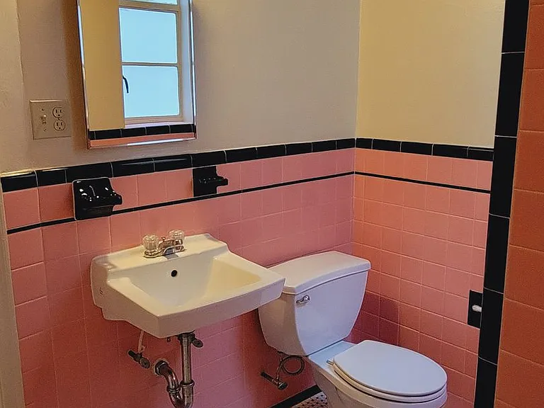 Ramsey Apartments — Photo 11