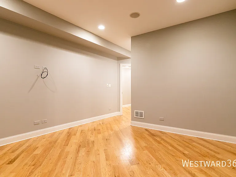 6508 N Seeley Ave #3 — Photo 5