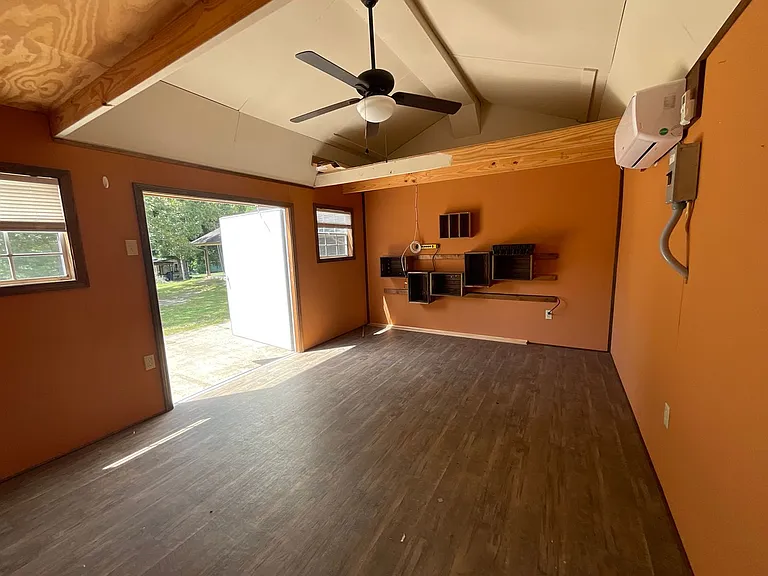 156 Kelley St — Photo 30