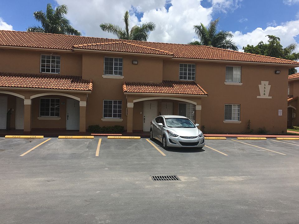 FRONT BUILDING