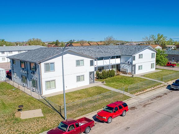 4th image of 1000 Church Ave