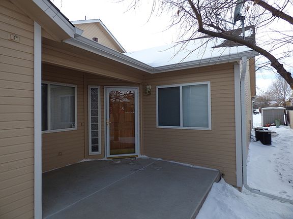 3rd image of 3681 Wild Horse Ct