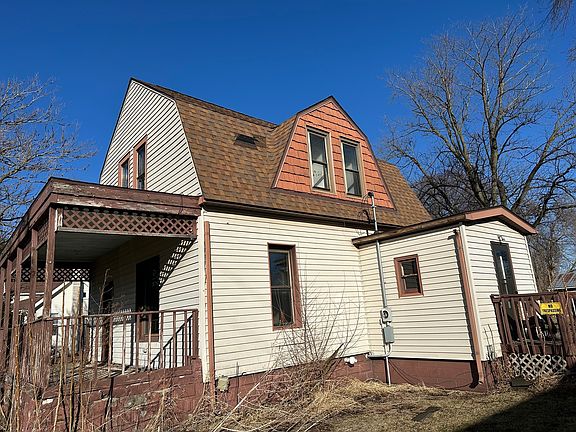 2nd image of 410 N Colfax St