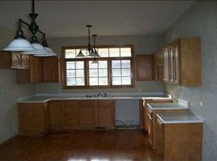 6909 Northview Dr, Urbandale, IA 50322