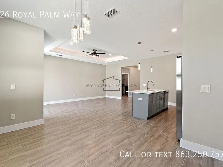 326 Royal Palm Way — Photo 13