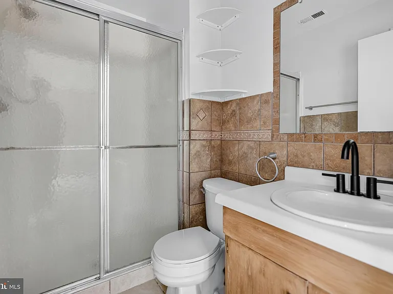 714 Woodhollow Dr — Photo 14