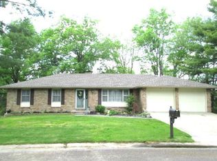 11 Mumford Dr, Columbia, MO 65203