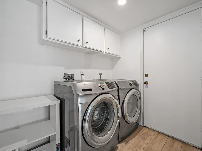 620 Holbrook Ct #101 — Photo 43