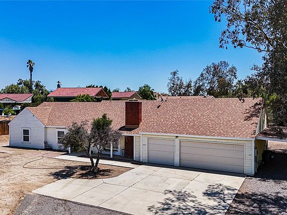 3rd image of 18570 Halter Ln