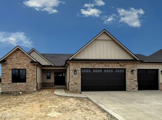 9225 Summer Song Ln, Sylvania, OH