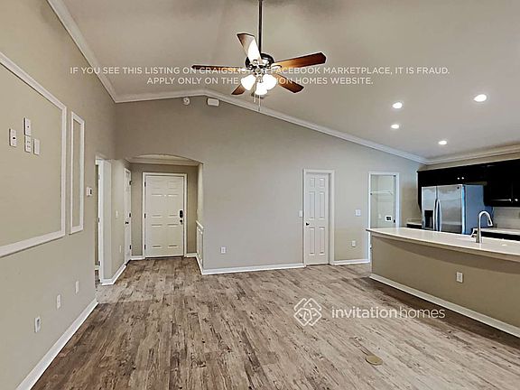 3rd image of 8028 Diamond Creek Ln