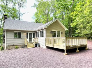 16 S Sheaman Rd, White Haven, PA 18661