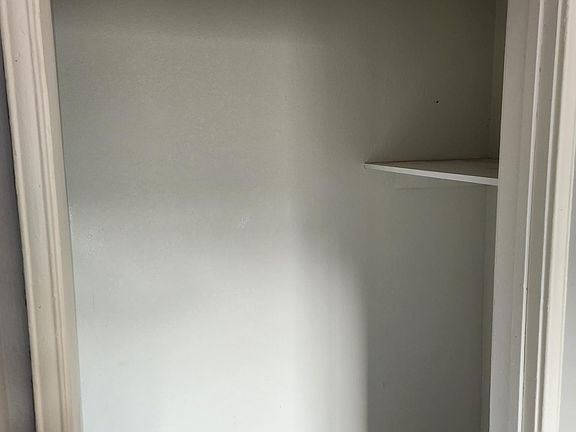 4th image of 4109 Blanchard St