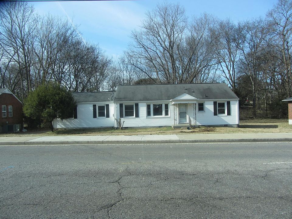 2nd image of 226 Donelson Pike