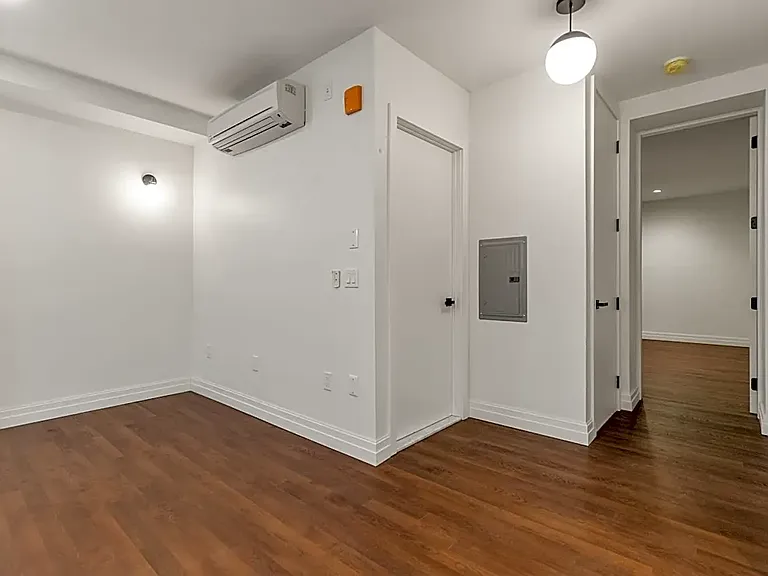 107 Court St #101 — Photo 14