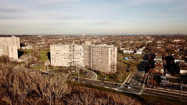 1st image of 6833 N Kedzie Ave APT 713