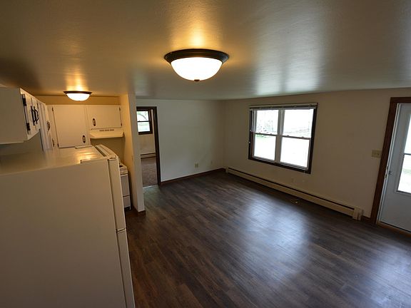 4th image of 510 James St
