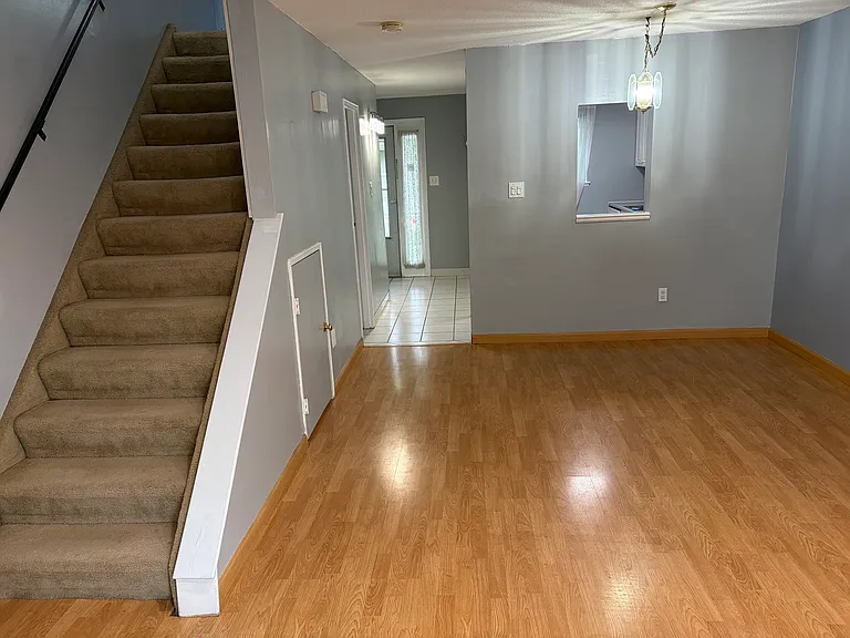 10 Village Brook Ln — Photo 54