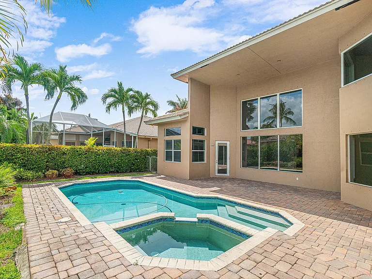 6641 Conch Ct — Photo 50