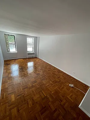 Rented by Candid Listings LLC | media 26