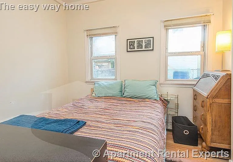 1105 Cambridge St #1A — Photo 4