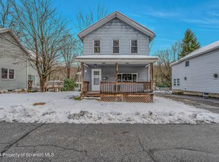 22 Short St, Archbald, PA 18403