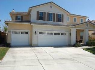 6015 Forest Oaks Pl, Fontana, CA 92336
