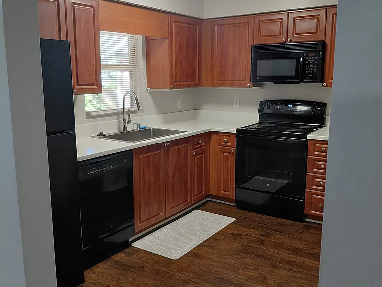 1821 Barrow Way #1821 — Photo 2