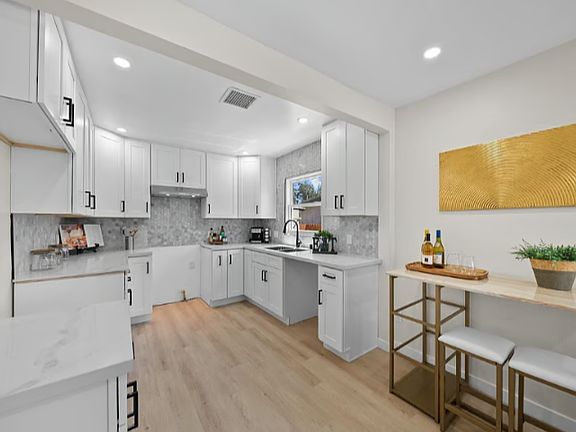 3rd image of 6826 Missy Ct #B & D