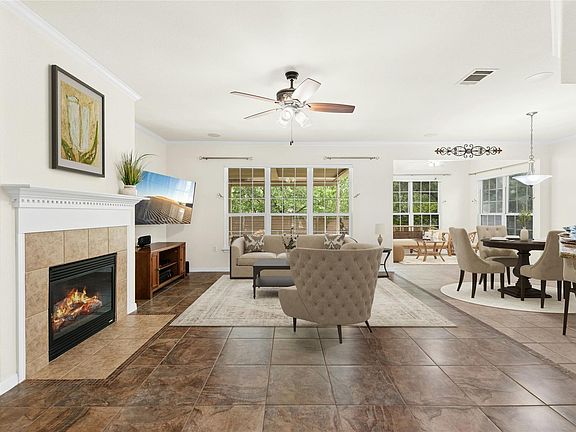 4th image of 100 Vail Ct