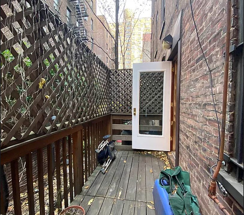 2nd image of 203 E 27th St