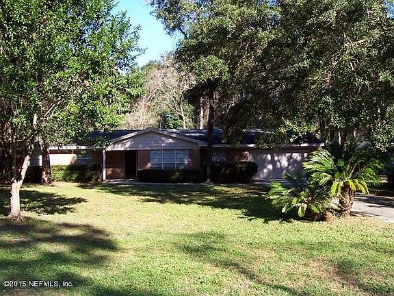 3rd image of 13907 Spanish Point Dr