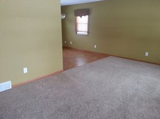 413 SE 2nd St, Ankeny, IA 50021